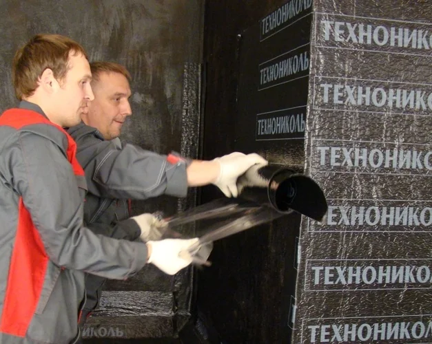 zashchishchaem_chastnyy_dom_ot_vody_gidroizolyatsiya_svoimi_rukami_66